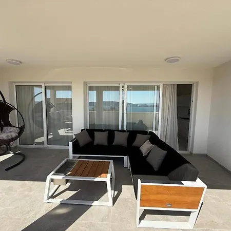 Sunset Apartament *